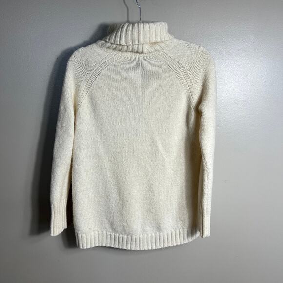 American Eagle AE Wool Blend Turtleneck Fishermancore Cream Sweater Women Medium - Picture 3 of 7